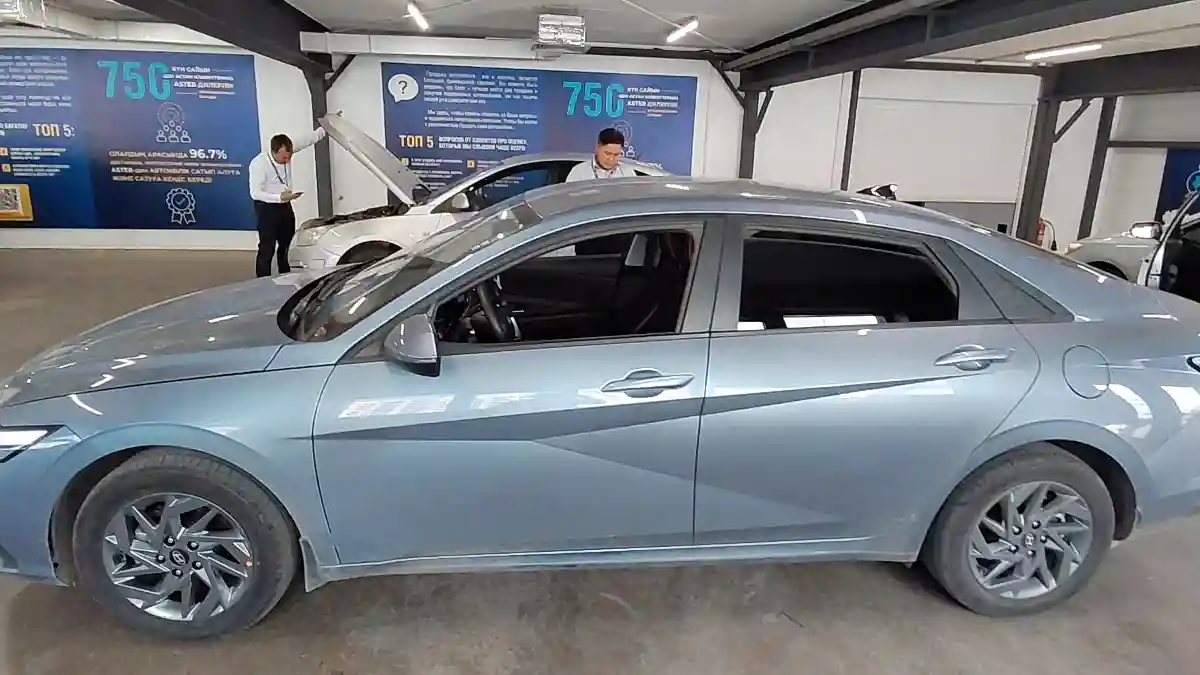 Hyundai Elantra 2025 года за 8 790 000 тг. в Астана
