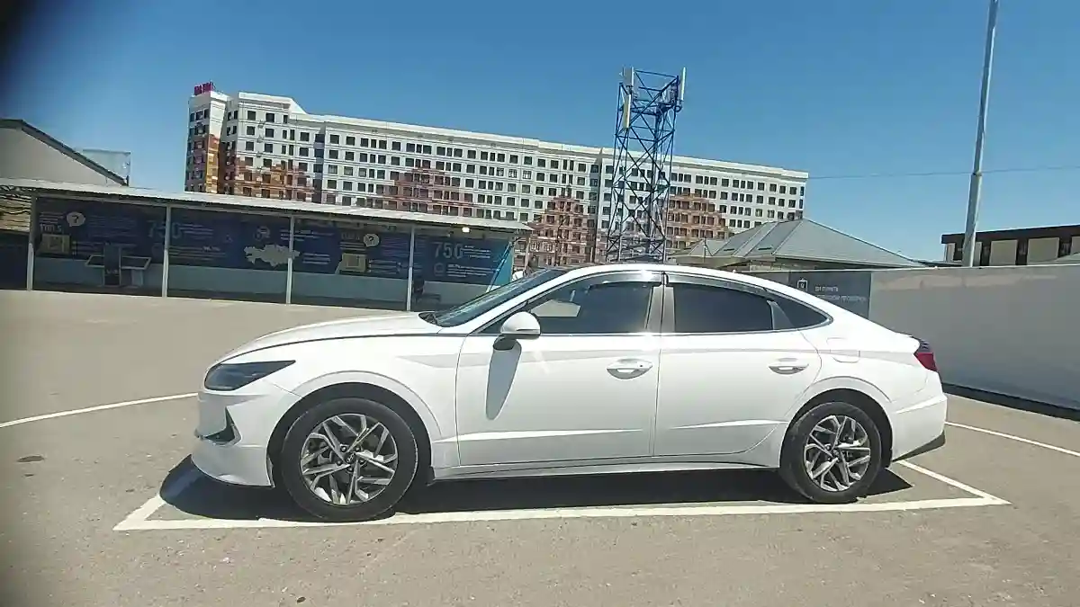 Hyundai Sonata 2023 года за 9 990 000 тг. в Шымкент