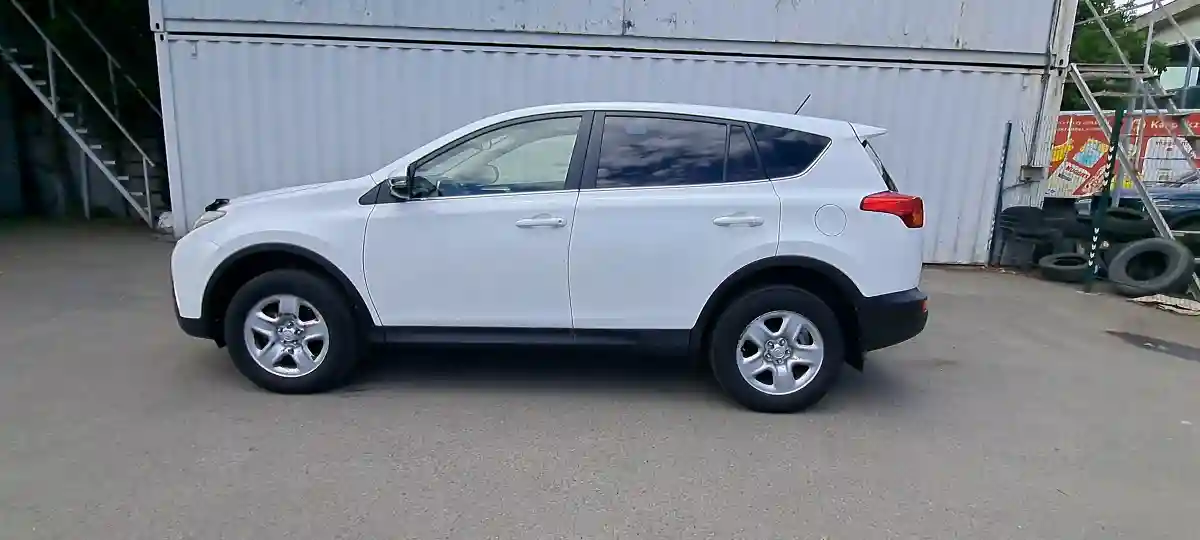 Toyota RAV4 2015 года за 8 450 000 тг. в Алматы