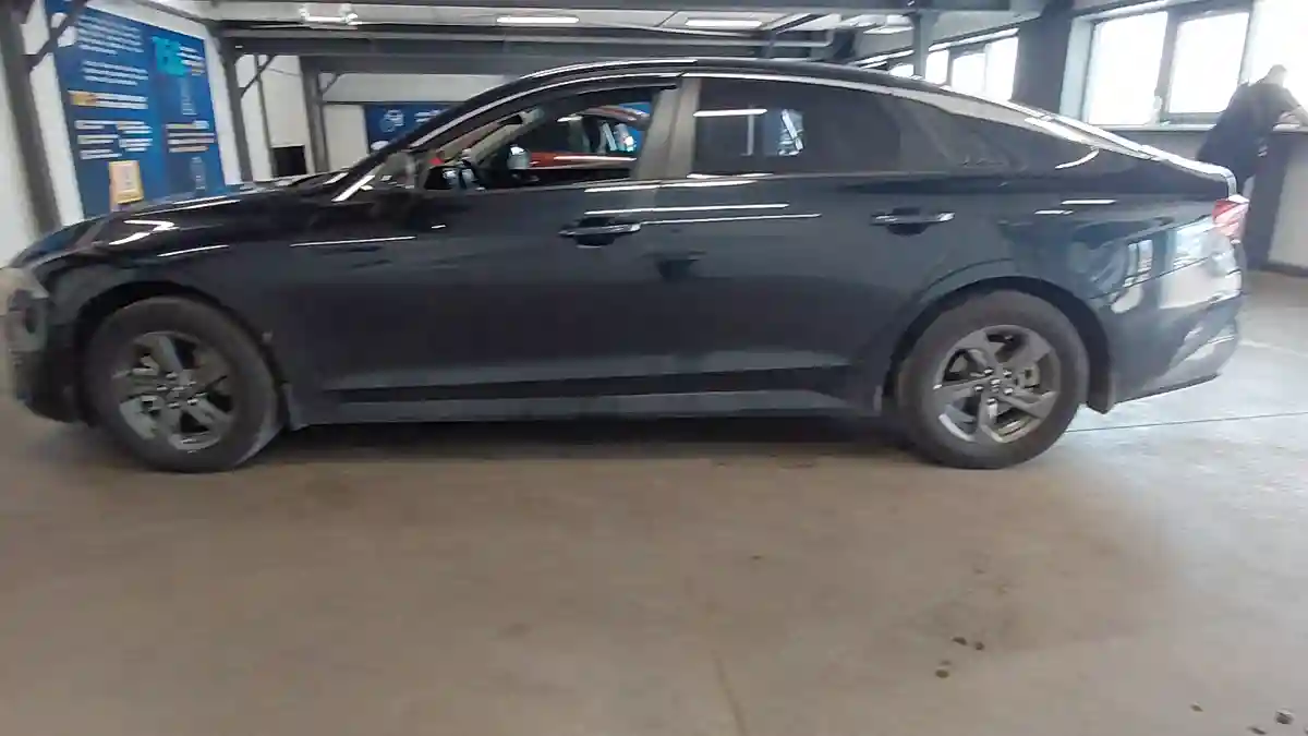 Kia K5 2021 года за 10 000 000 тг. в Астана