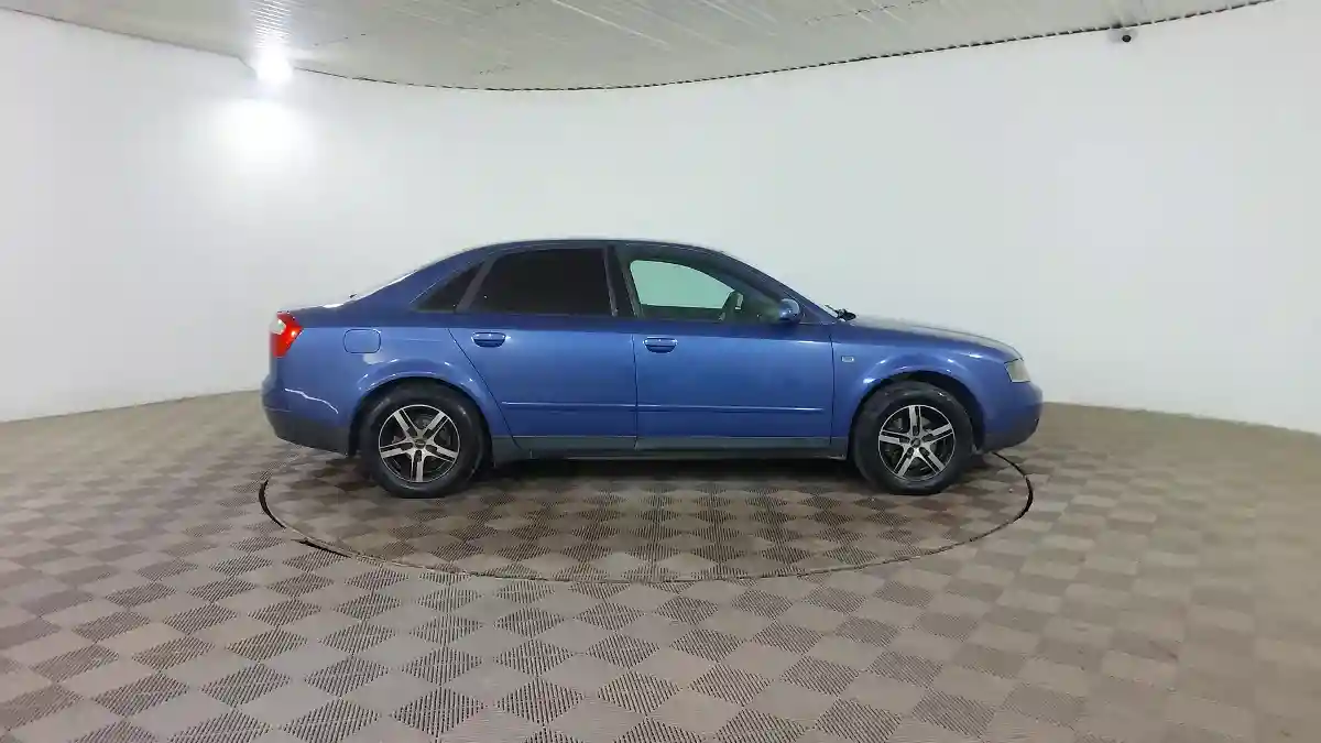 Audi A4 2001 года за 1 990 000 тг. в Шымкент