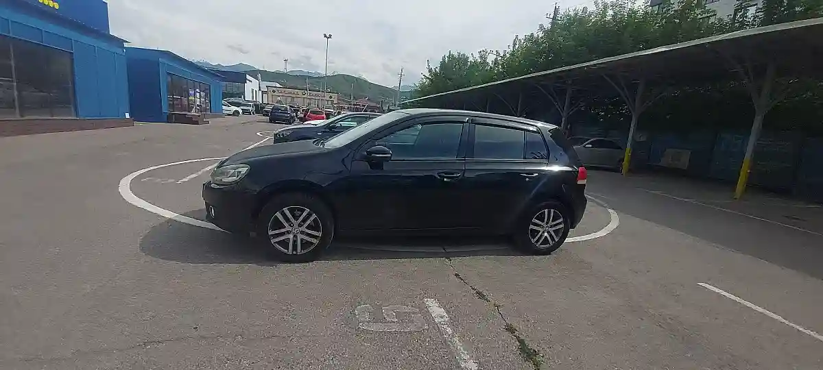 Volkswagen Golf 2009 года за 2 490 000 тг. в Алматы