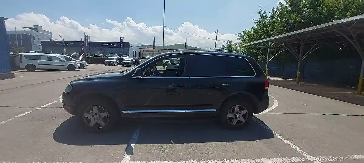 Volkswagen Touareg 2007 года за 5 500 000 тг. в Алматы