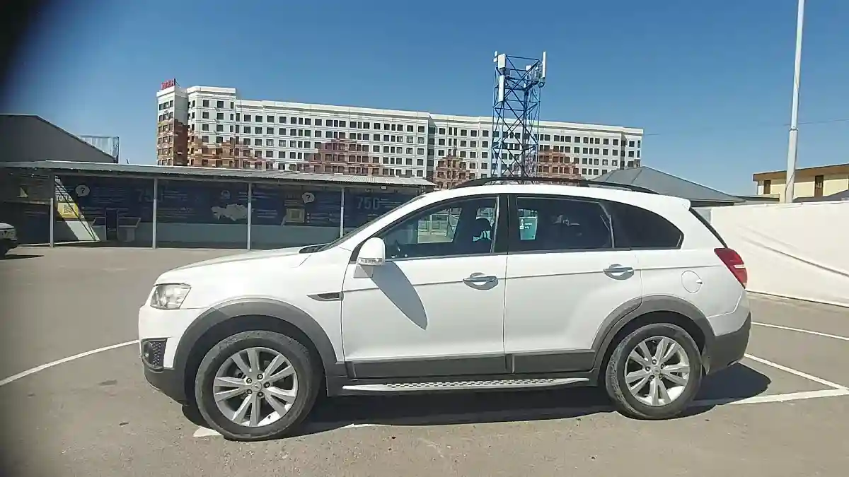 Chevrolet Captiva 2013 года за 5 790 000 тг. в Шымкент