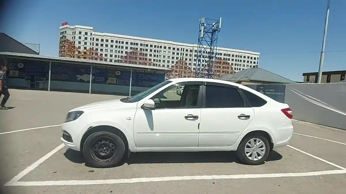 LADA (ВАЗ) Granta 2021 года за 3 690 000 тг. в Шымкент