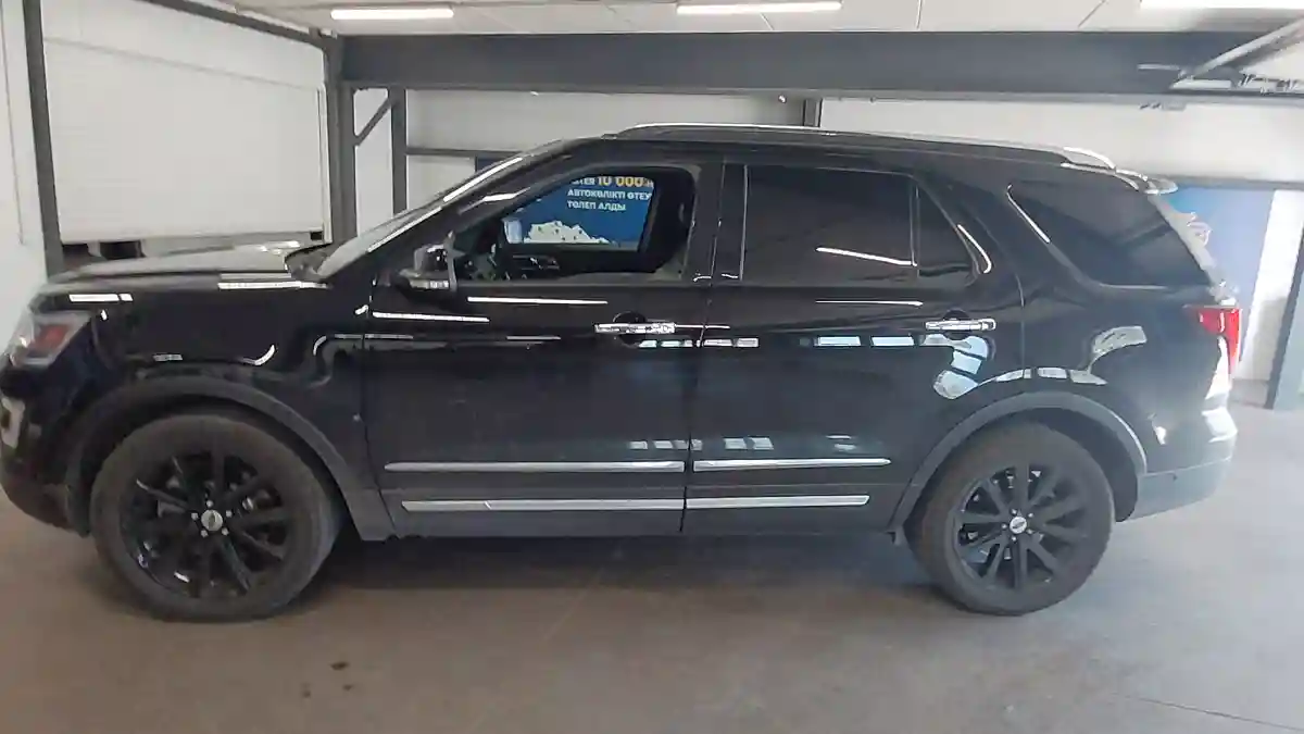 Ford Explorer 2016 года за 10 490 000 тг. в Астана