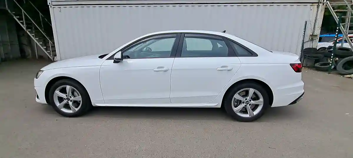 Audi A4 2021 года за 14 990 000 тг. в Алматы