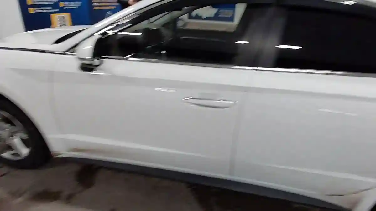 Hyundai Sonata 2019 года за 9 190 000 тг. в Астана