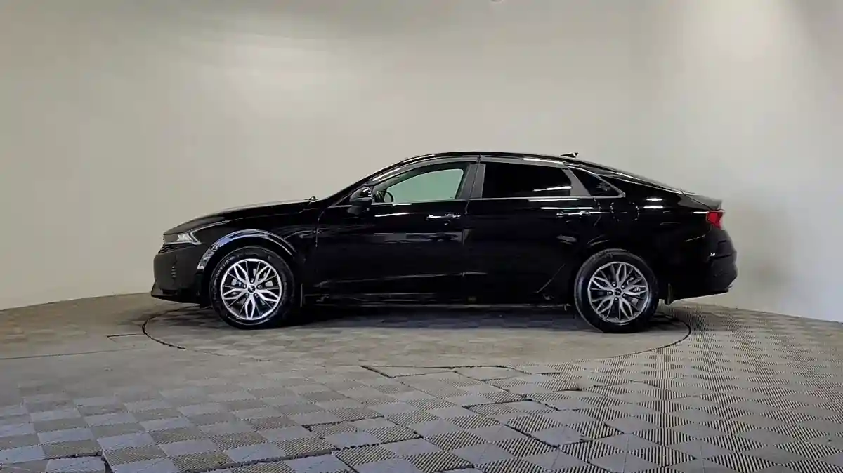Kia K5 2022 года за 10 990 000 тг. в Алматы