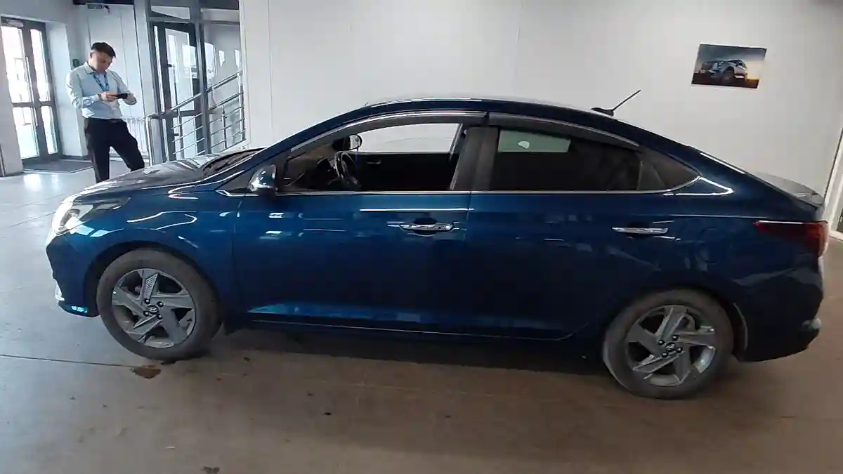 Hyundai Accent 2021 года за 7 490 000 тг. в Астана