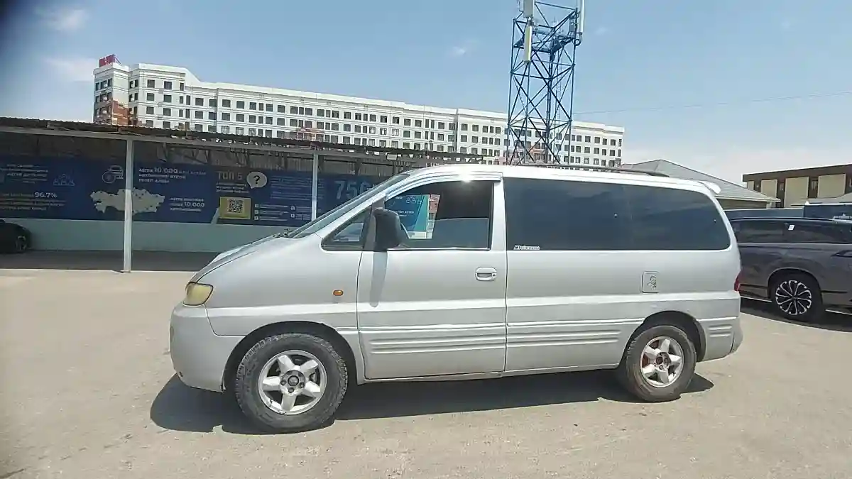 Hyundai Starex 2001 года за 1 290 000 тг. в Шымкент