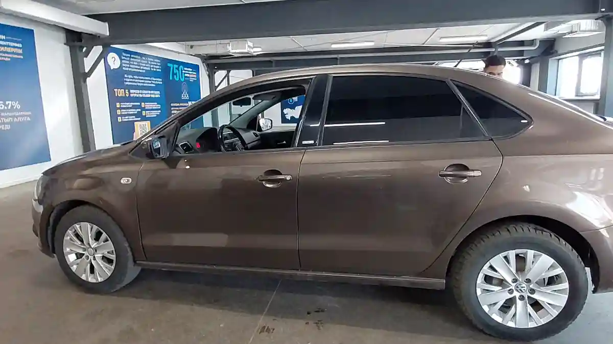 Volkswagen Polo 2014 года за 3 390 000 тг. в Астана