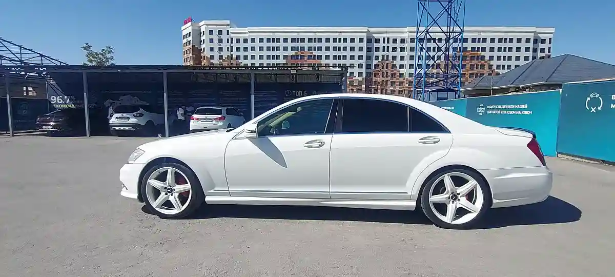 Mercedes-Benz S-Класс 2006 года за 4 990 000 тг. в Тараз