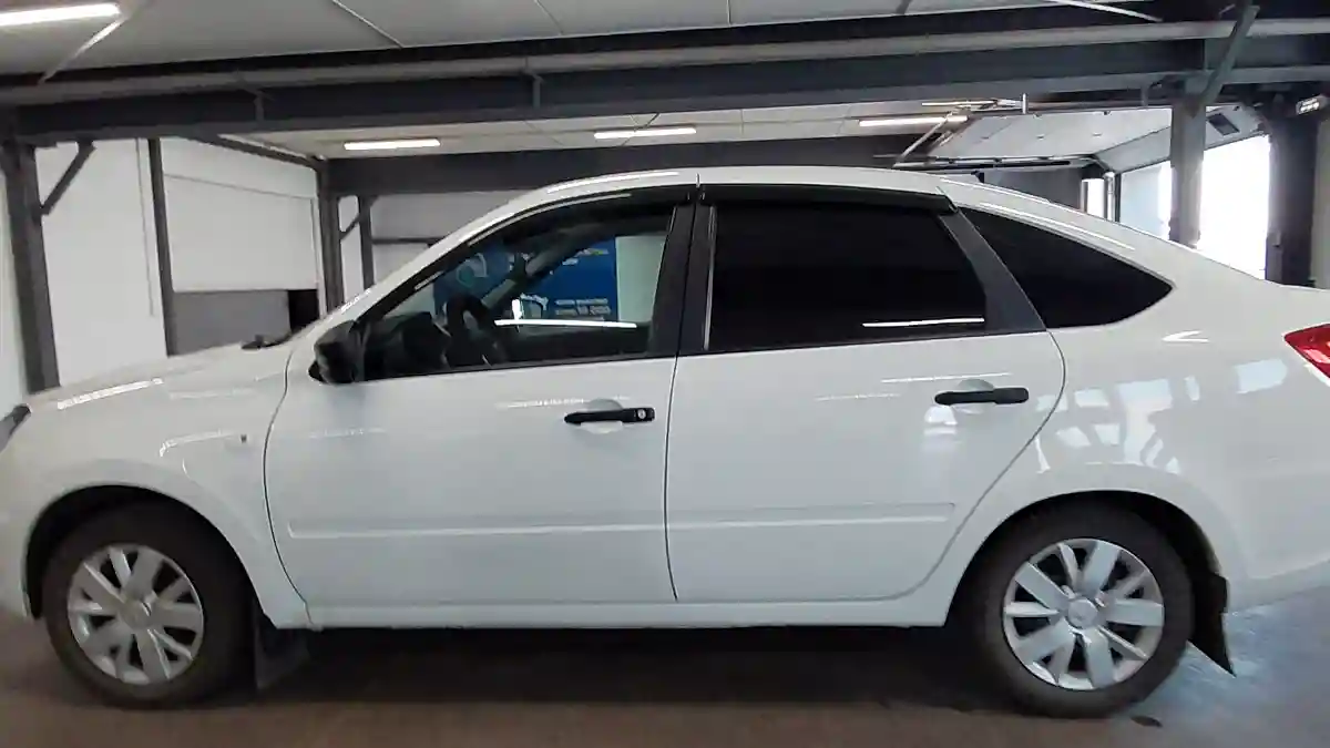 LADA (ВАЗ) Granta 2021 года за 3 290 000 тг. в Астана