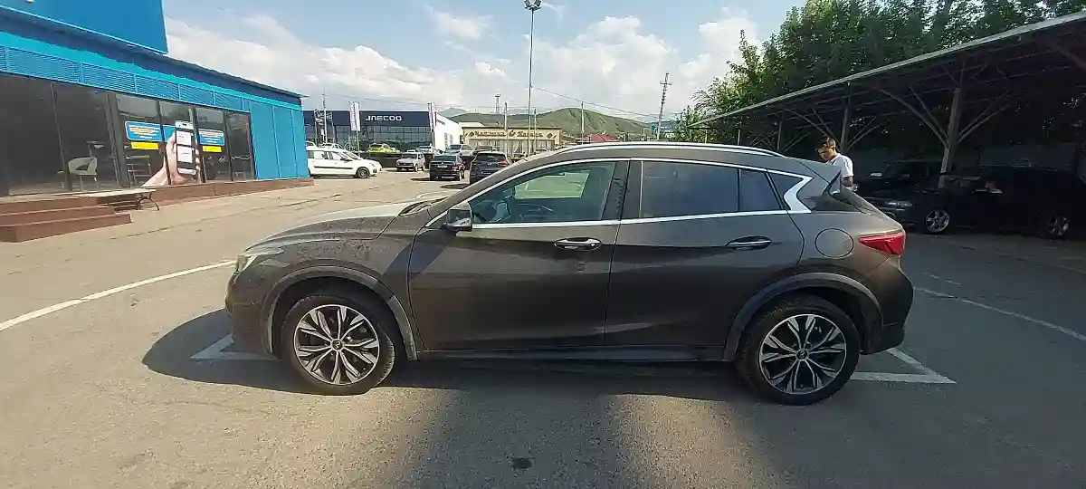 Infiniti QX30 2017 года за 9 300 000 тг. в Алматы