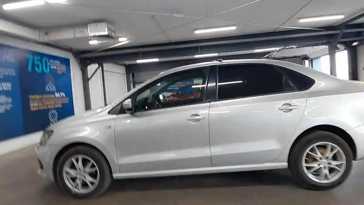 Volkswagen Polo 2011 года за 3 290 000 тг. в Астана