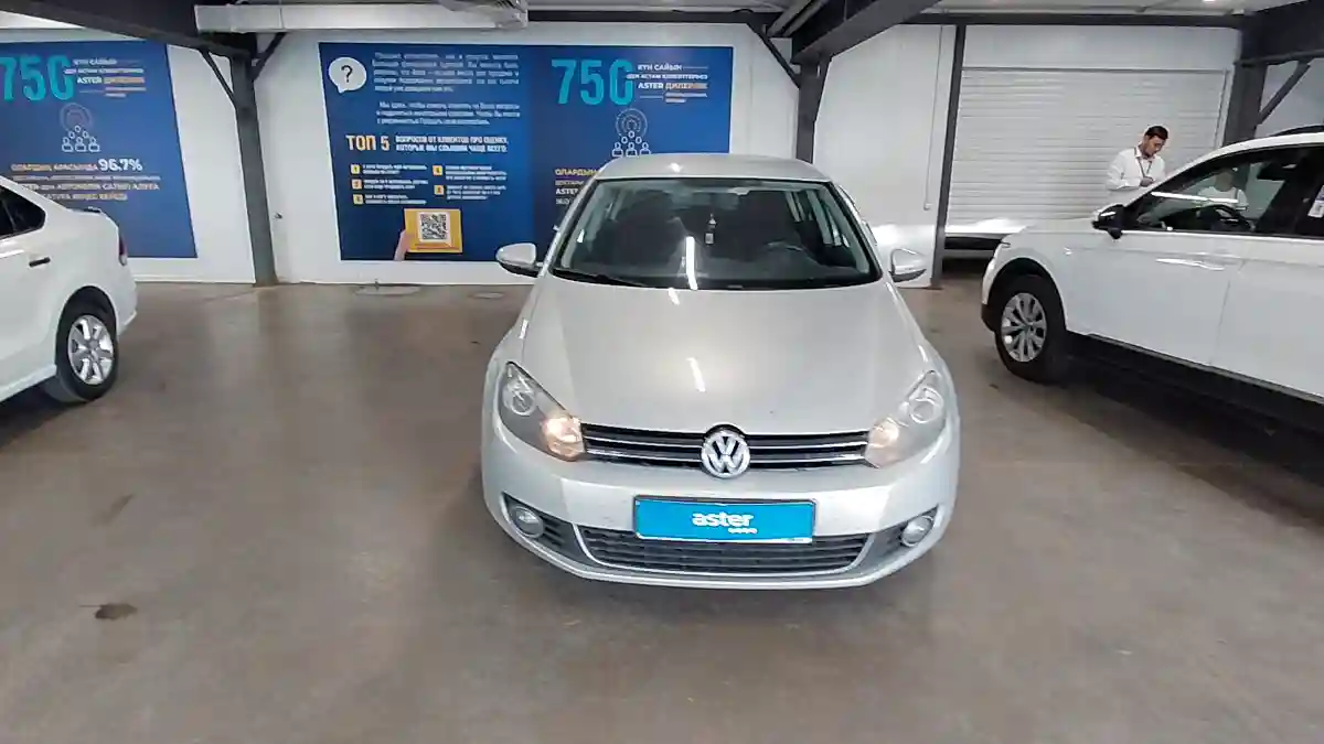 Volkswagen Golf 2009 года за 3 790 000 тг. в Астана