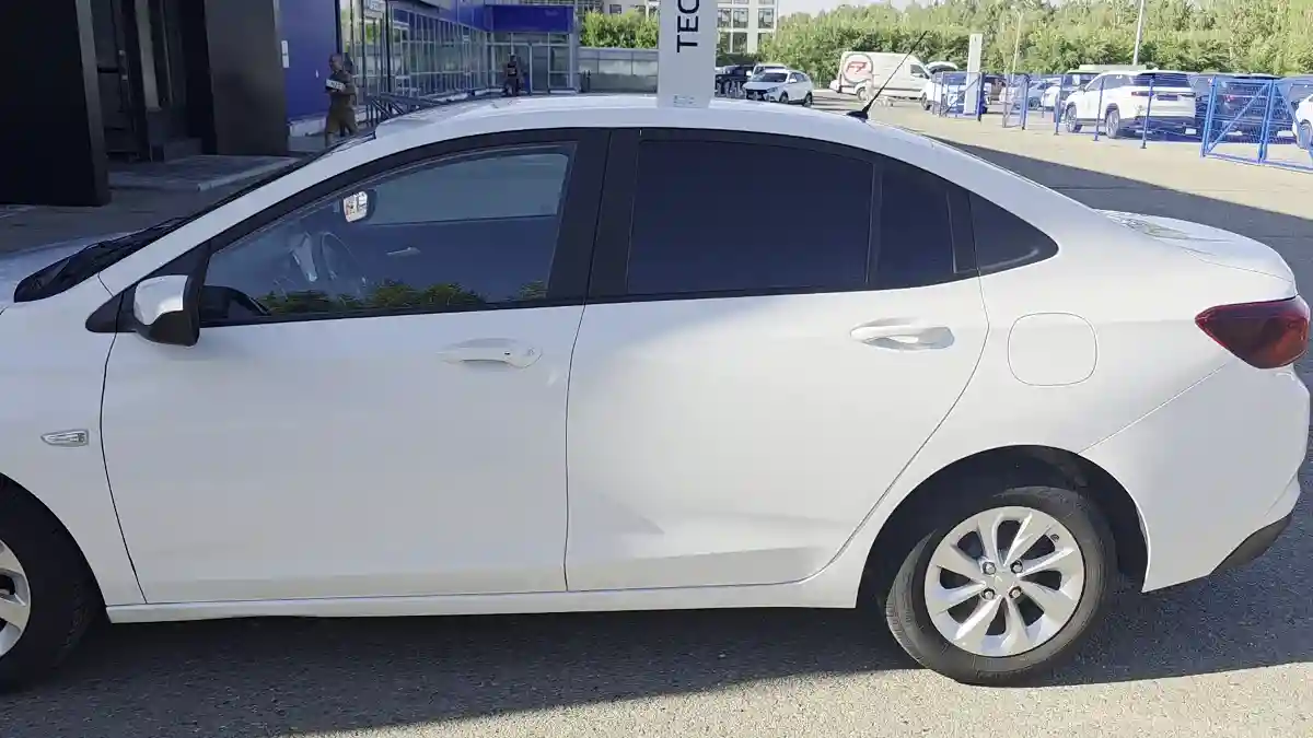 Chevrolet Onix 2023 года за 5 890 000 тг. в Усть-Каменогорск