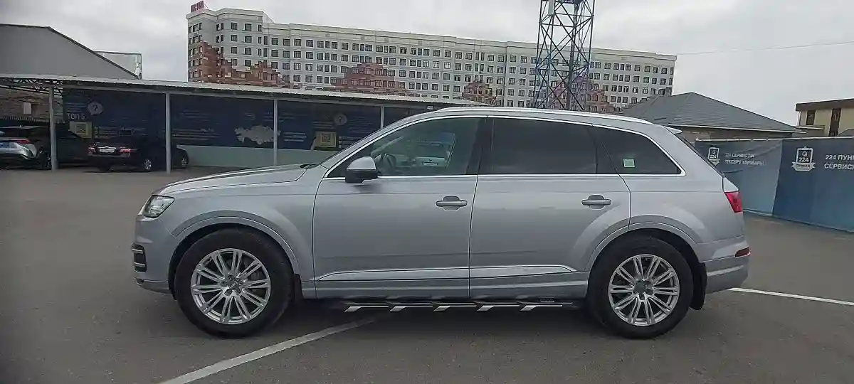 Audi Q7 2019 года за 17 900 000 тг. в Шымкент