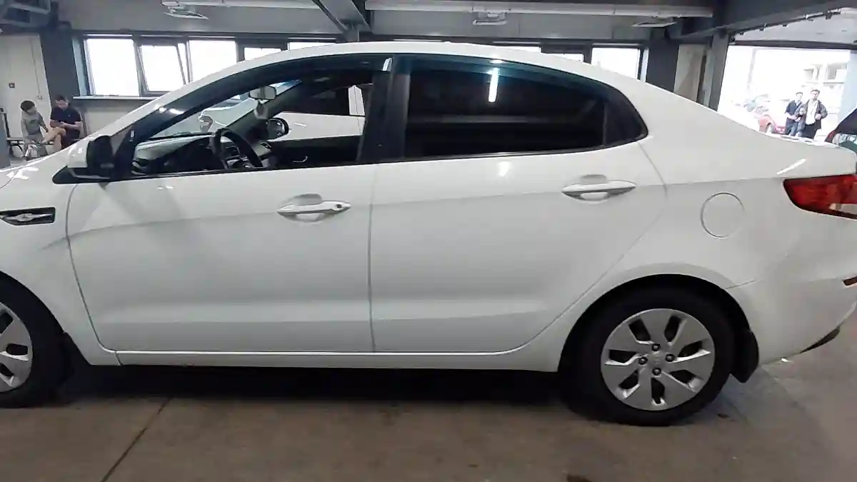 Kia Rio 2015 года за 5 490 000 тг. в Астана