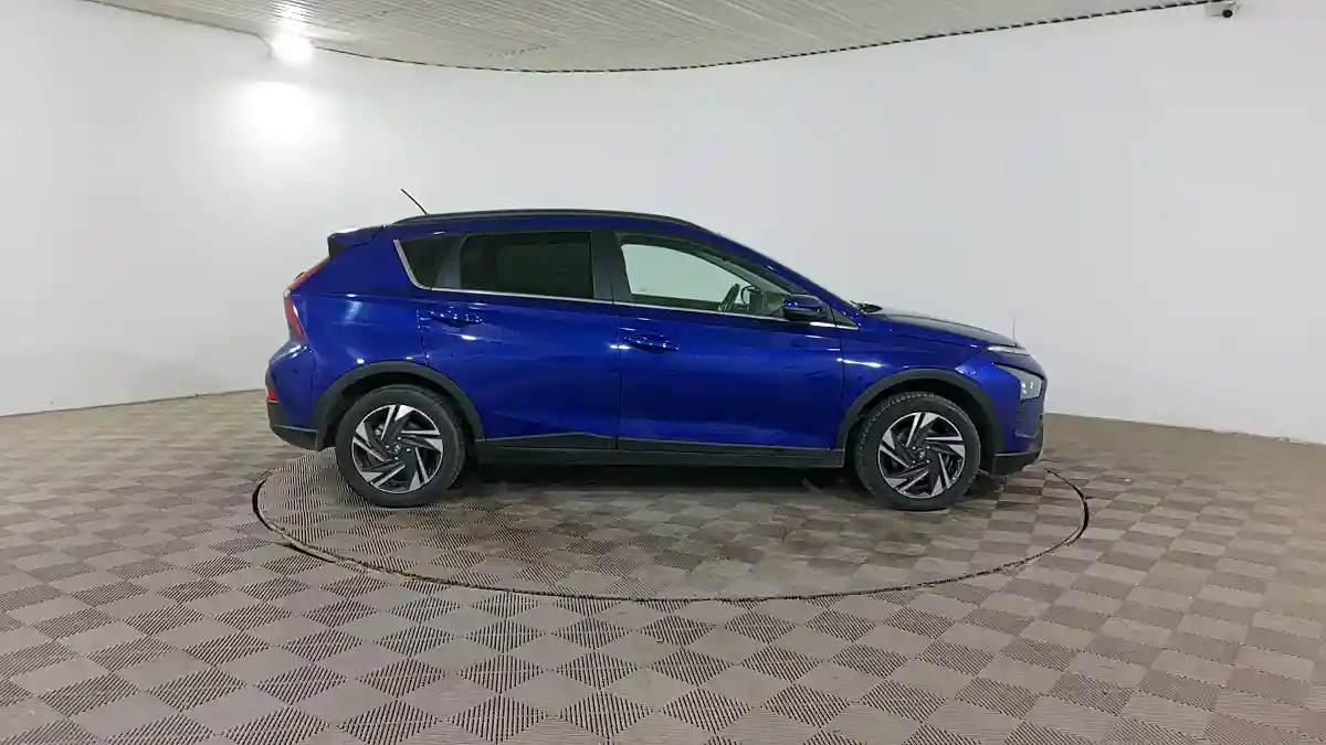 Hyundai Bayon 2023 года за 6 590 000 тг. в Шымкент