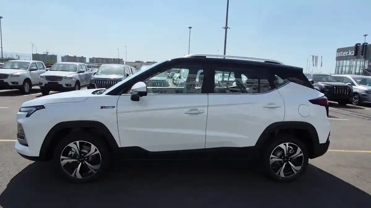 JAC JS4 2025 года за 8 000 000 тг. в Алматы