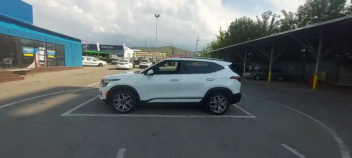 Kia Seltos 2021 года за 8 590 000 тг. в Алматы