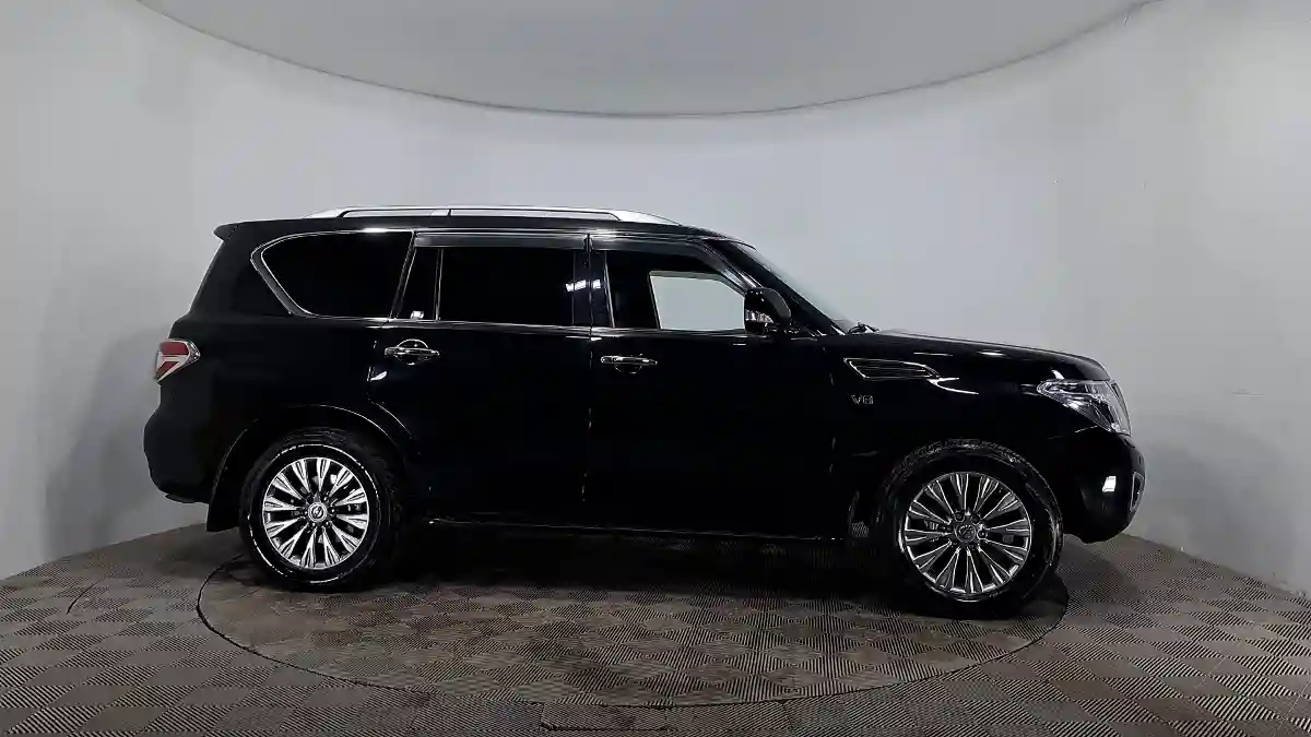 Nissan Patrol 2014 года за 12 590 000 тг. в Астана