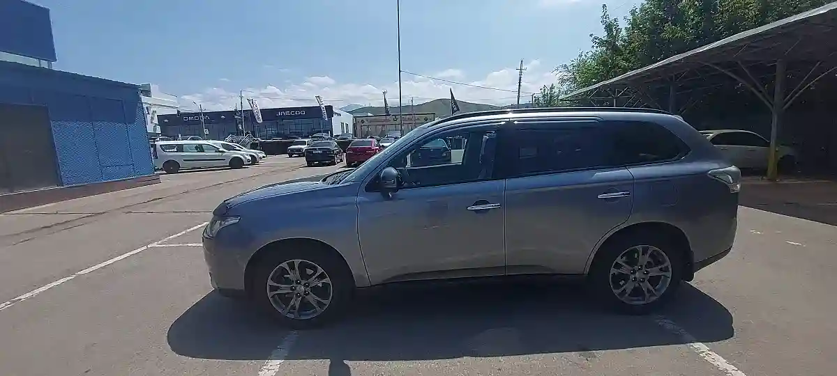 Mitsubishi Outlander 2012 года за 6 290 000 тг. в Алматы