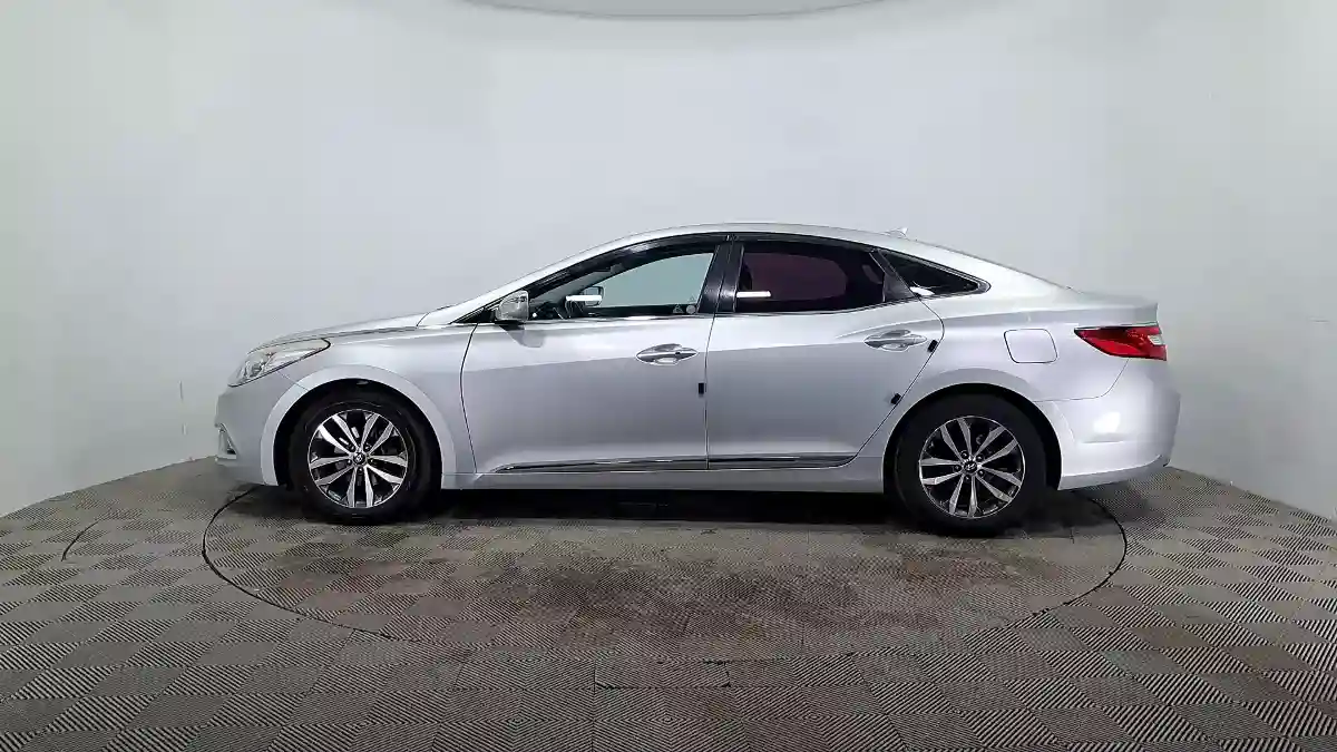 Hyundai Grandeur 2012 года за 8 290 000 тг. в Астана