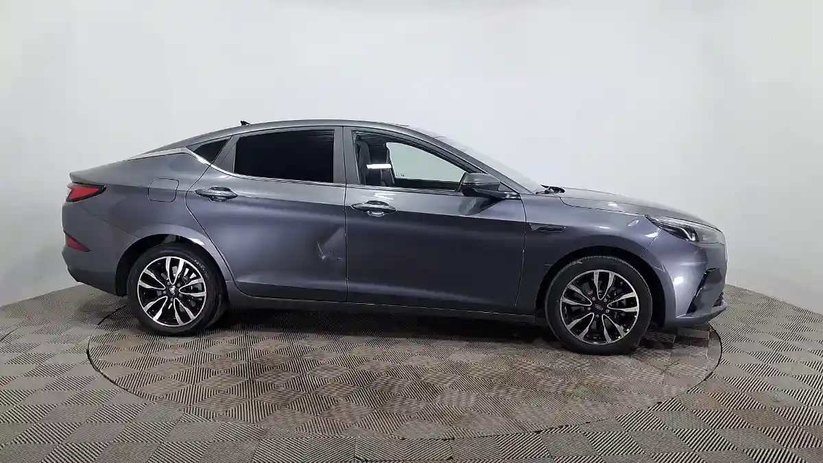 JAC J7 2023 года за 5 290 000 тг. в Астана