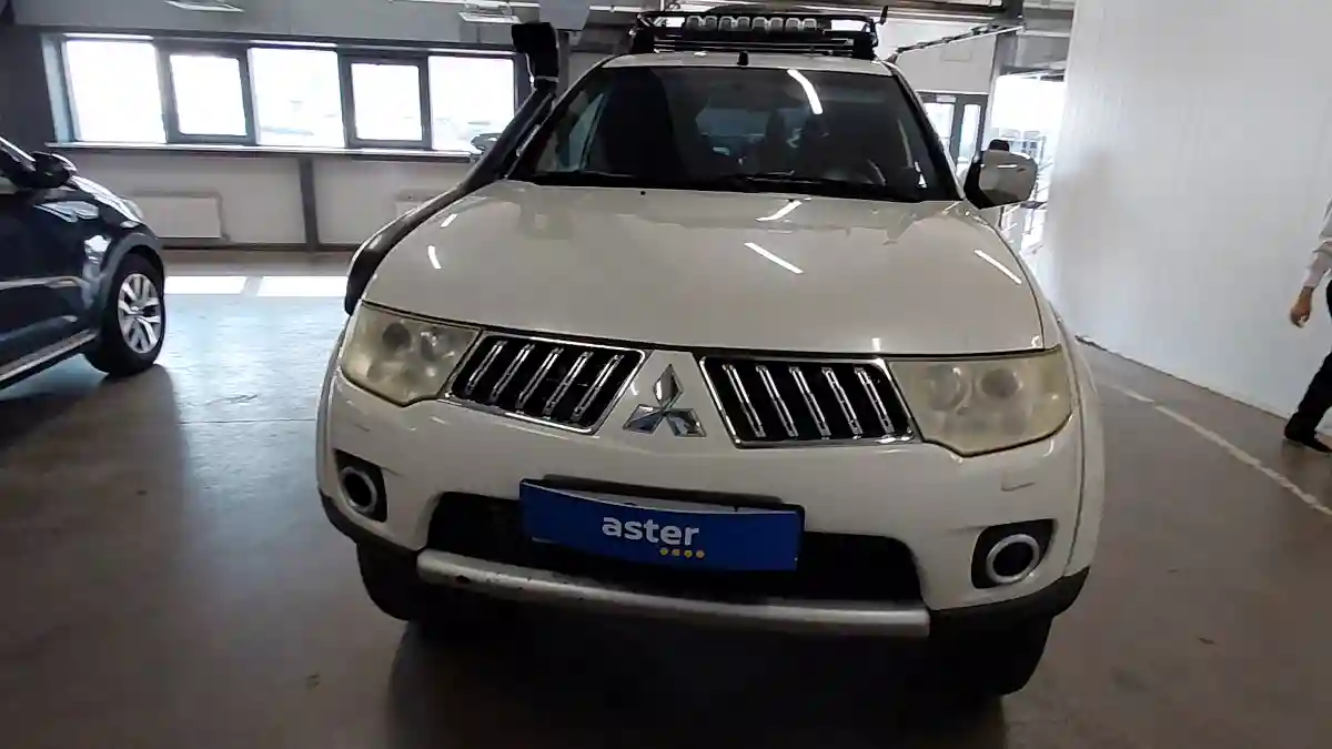 Mitsubishi Pajero Sport 2012 года за 6 750 000 тг. в Астана