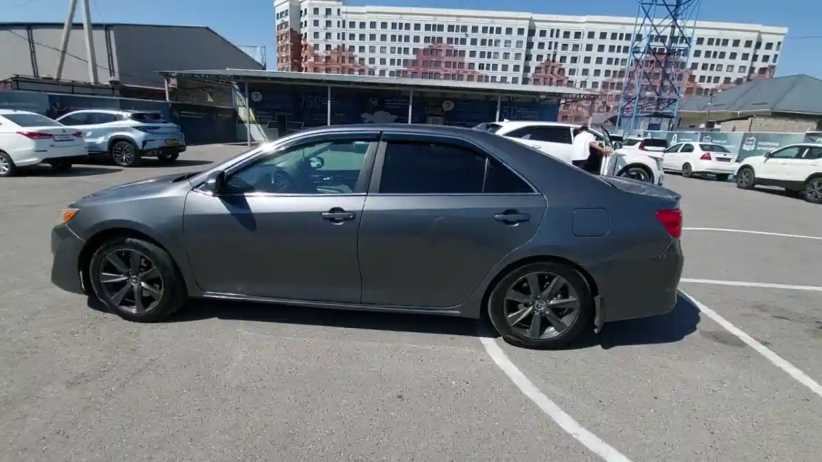 Toyota Camry 2012 года за 6 190 000 тг. в Шымкент
