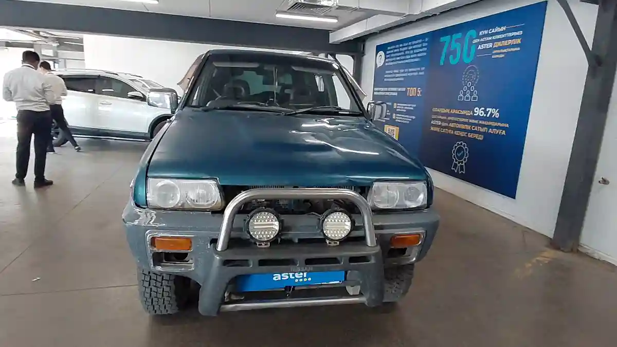Nissan Mistral 1996 года за 1 690 000 тг. в Астана