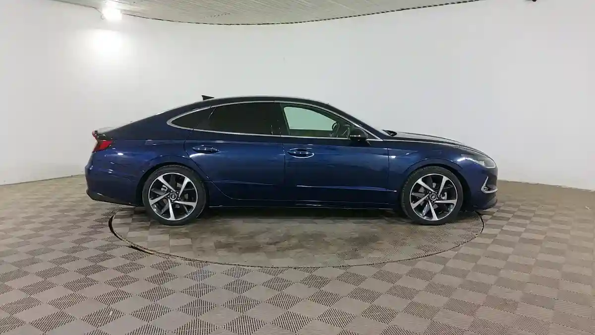 Hyundai Sonata 2020 года за 8 990 000 тг. в Шымкент