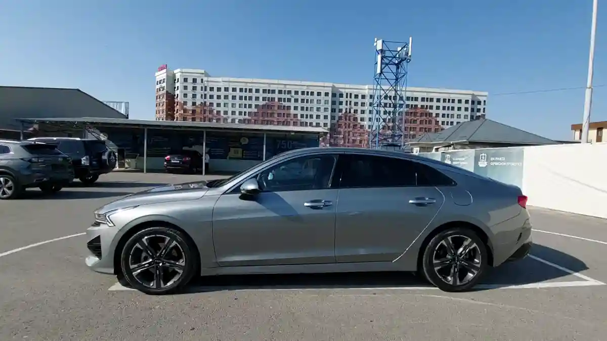 Kia K5 2022 года за 11 500 000 тг. в Шымкент