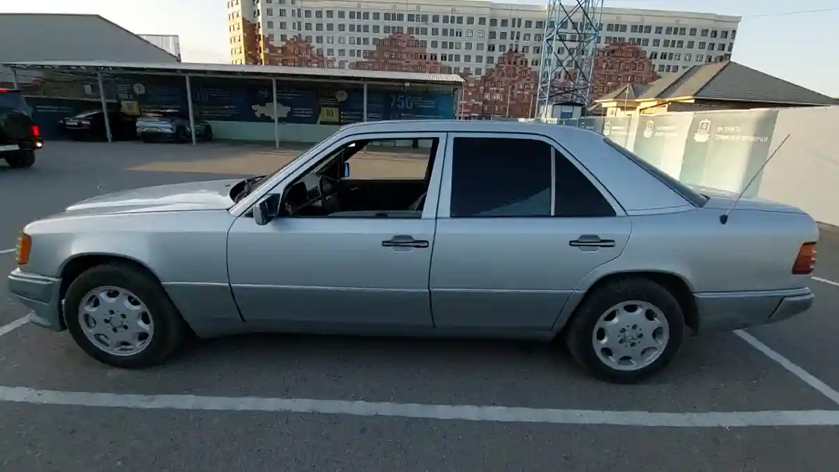 Mercedes-Benz E-Класс 1991 года за 1 190 000 тг. в Шымкент