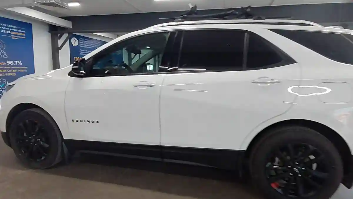 Chevrolet Equinox 2021 года за 10 000 000 тг. в Астана