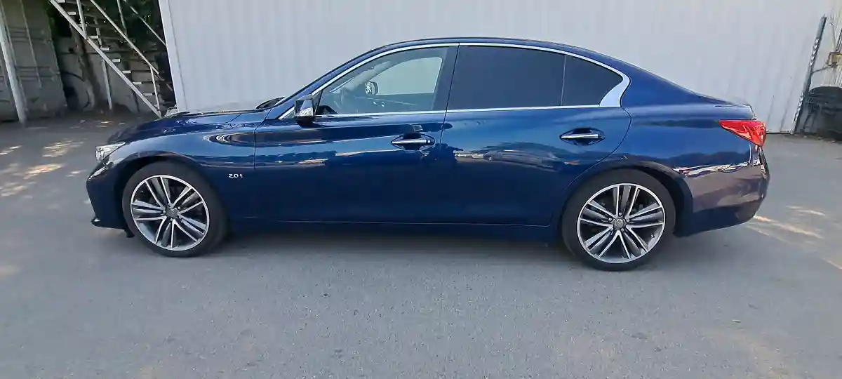Infiniti Q50 2016 года за 9 990 000 тг. в Алматы