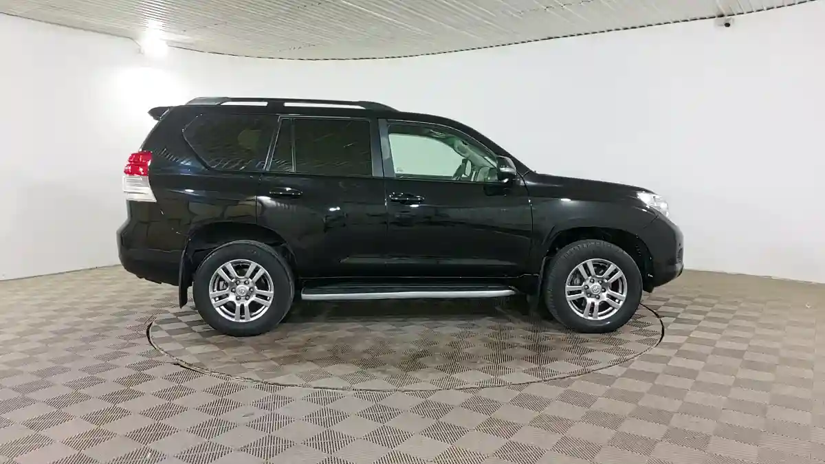 Toyota Land Cruiser Prado 2013 года за 10 590 000 тг. в Шымкент
