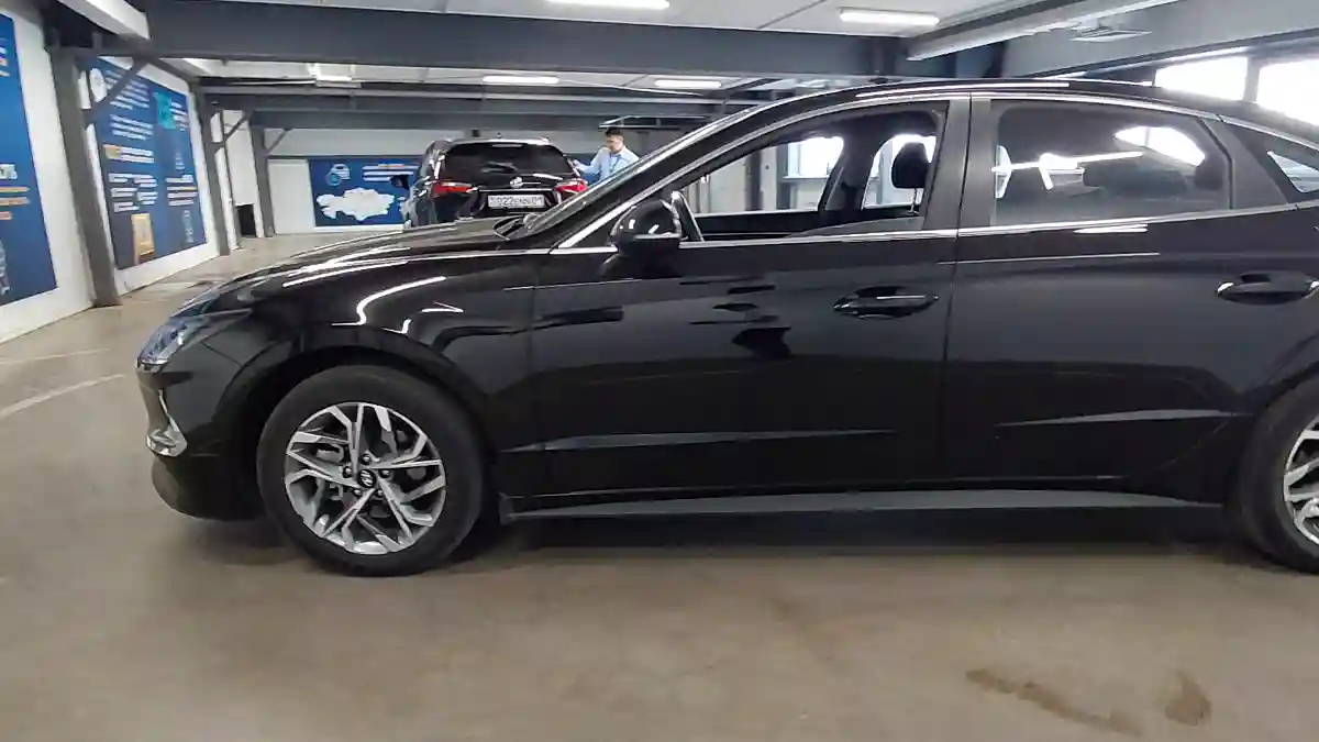 Hyundai Sonata 2022 года за 10 650 000 тг. в Астана