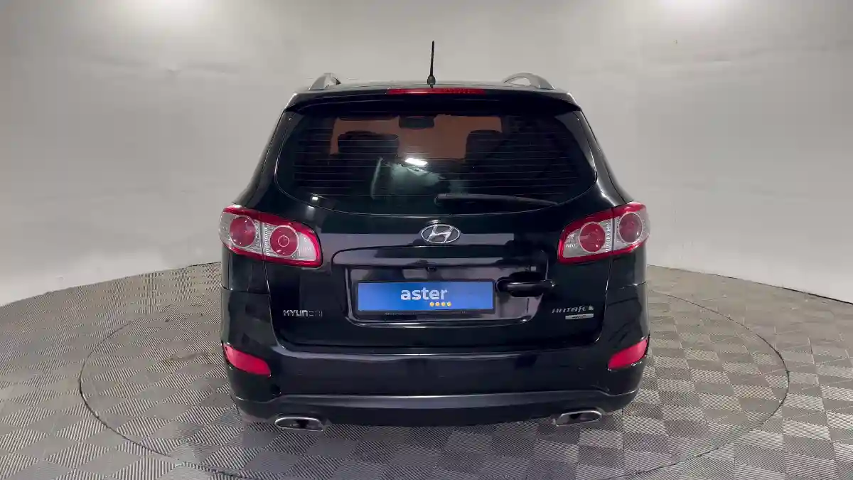Hyundai Santa Fe 2011 года за 6 190 000 тг. в Павлодар