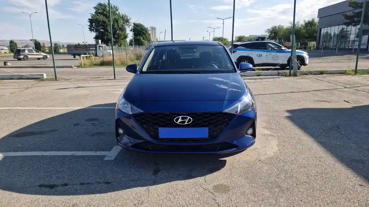 Hyundai Accent 2023 года за 7 690 000 тг. в Талдыкорган