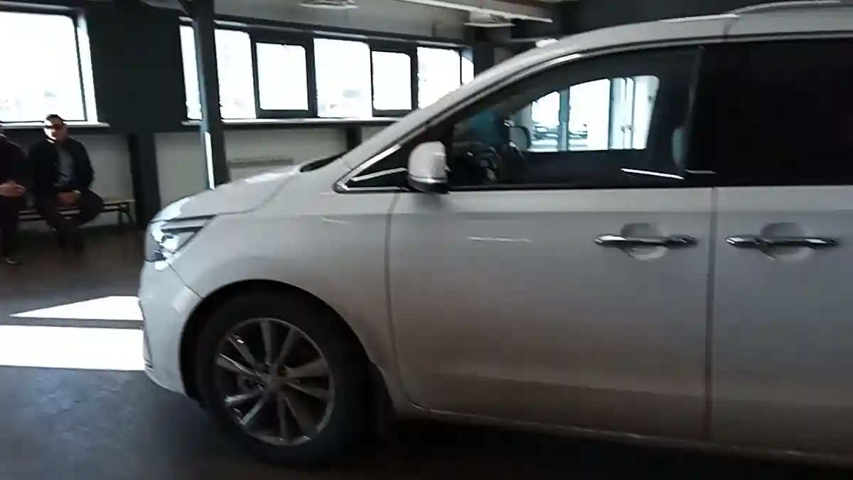 Kia Carnival 2019 года за 12 990 000 тг. в Астана