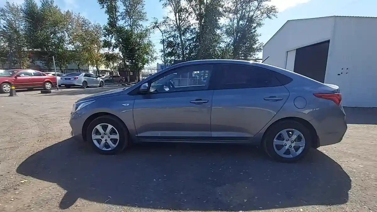 Hyundai Accent 2018 года за 6 200 000 тг. в Астана
