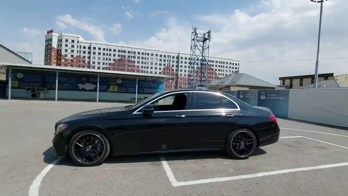 Mercedes-Benz E-Класс 2016 года за 14 250 000 тг. в Шымкент