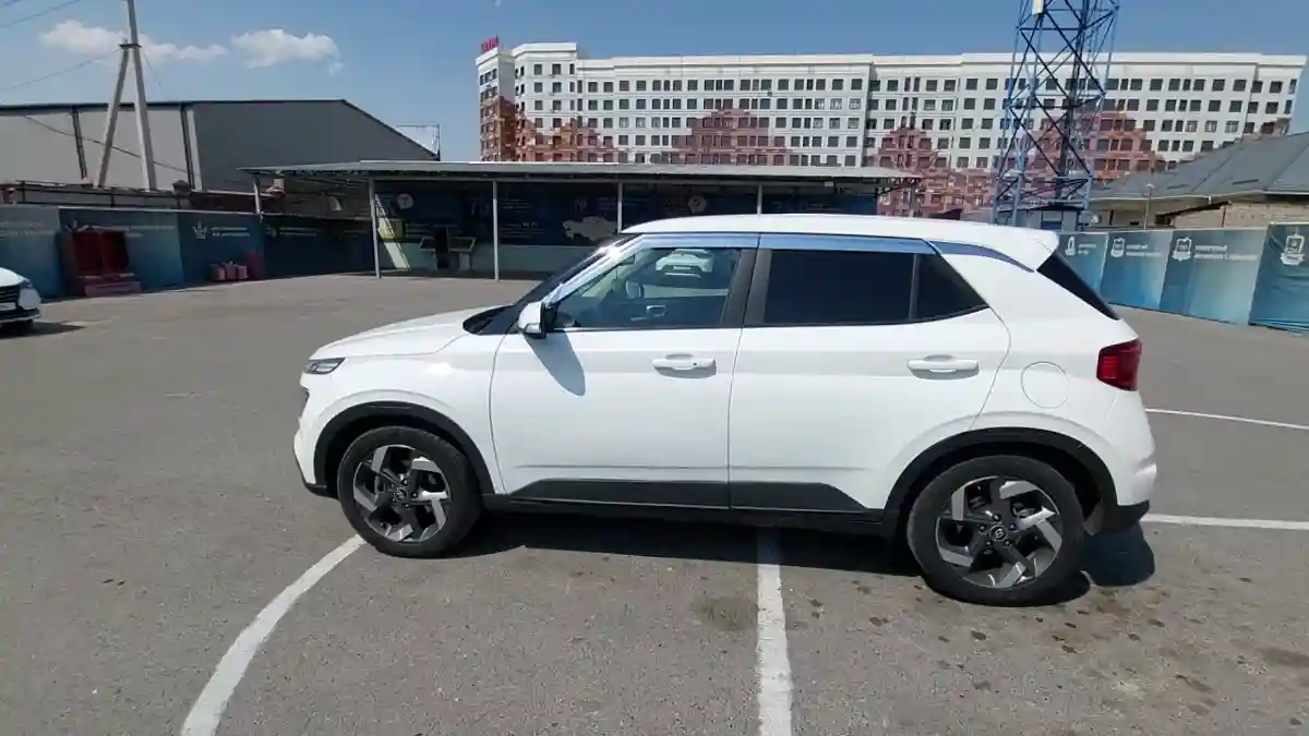 Hyundai Venue 2020 года за 5 990 000 тг. в Шымкент