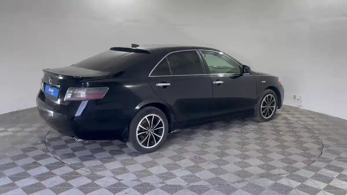 Toyota Camry 2006 года за 3 890 000 тг. в Павлодар