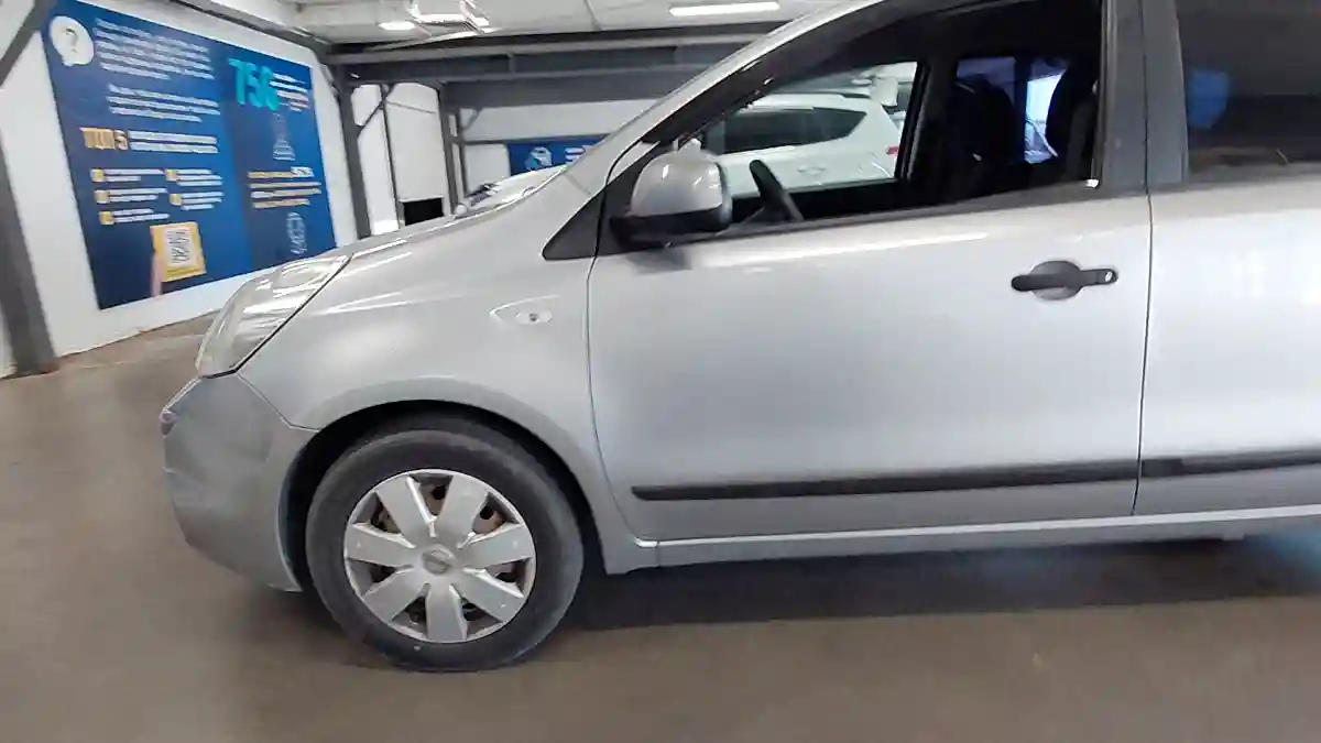 Nissan Note 2013 года за 4 790 000 тг. в Астана
