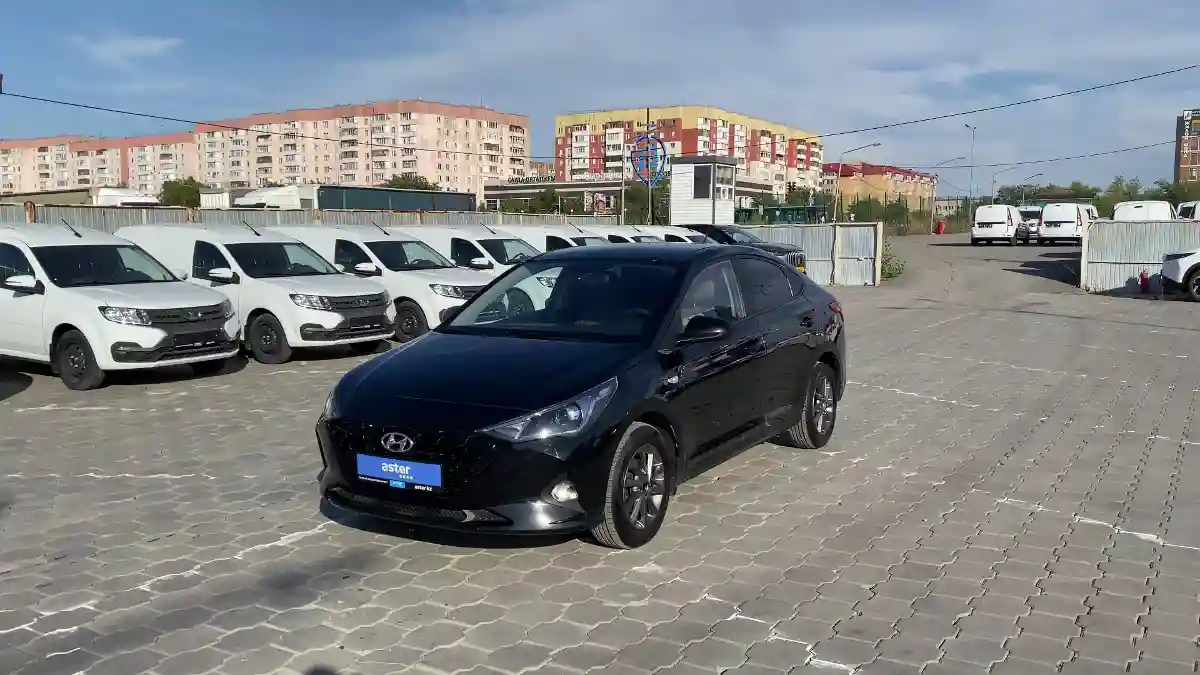 Hyundai Accent 2022 года за 7 990 000 тг. в Караганда